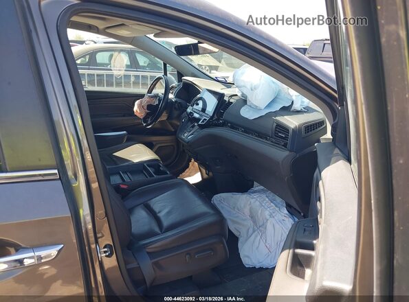 5FNRL6H75JB077226 2018 HONDA ODYSSEY Beige Vista interior delantera