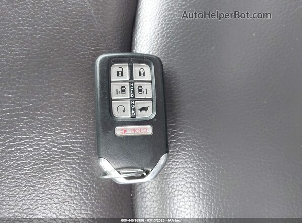 5FNRL6H75KB024012 2019 HONDA ODYSSEY White Вид панелі приладів