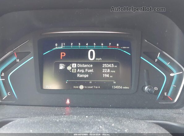 5FNRL6H78JB021006 2018 HONDA ODYSSEY Blue Vista de los asientos traseros