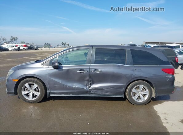 5FNRL6H78JB066723 2018 HONDA ODYSSEY Серый Вид задней части салона