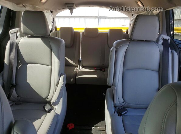 5FNRL6H7XKB035538 2019 HONDA ODYSSEY Blue Widok tylnych siedzeń