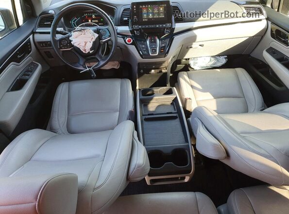 5FNRL6H81PB025187 2023 HONDA ODYSSEY Синий Вид панели приборов