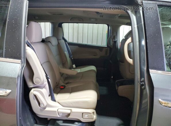 5FNRL6H84JB009167 2018 HONDA ODYSSEY Silver უკანა სალონის ხედი