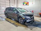 2018 Honda Odyssey Touring Silver vin: 5FNRL6H84JB009167