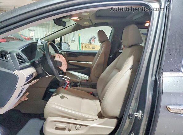 5FNRL6H84JB009167 2018 HONDA ODYSSEY Silver წინა სალონის ხედი