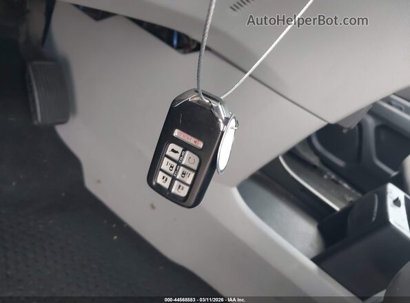 5FNRL6H86JB038377 2018 HONDA ODYSSEY Серый Вид панели приборов