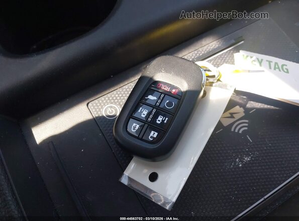5FNRL6H91SB041262 2025 HONDA ODYSSEY Черный Вид панели приборов