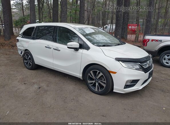 5FNRL6H93JB024347 2018 HONDA ODYSSEY White Передня права чверть