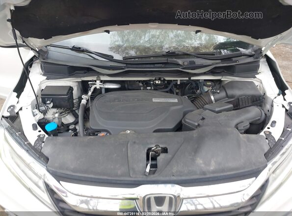 5FNRL6H93JB024347 2018 HONDA ODYSSEY White Вид ззаду