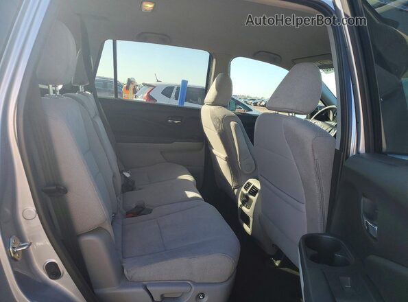 5FNYF5H30KB023019 2019 HONDA PILOT Silver Widok wnętrza z tyłu