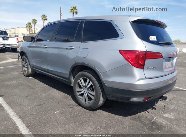 5FNYF5H38JB009240 2018 HONDA PILOT Серебряный Задняя левая четверть