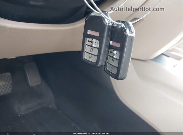 5FNYF5H59KB024414 2019 HONDA PILOT Белый Вид панели приборов