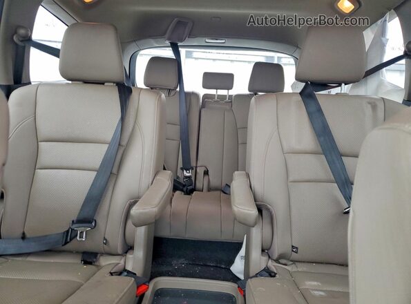 5FNYF6H01KB005186 2019 HONDA PILOT Белый Вид задних сидений