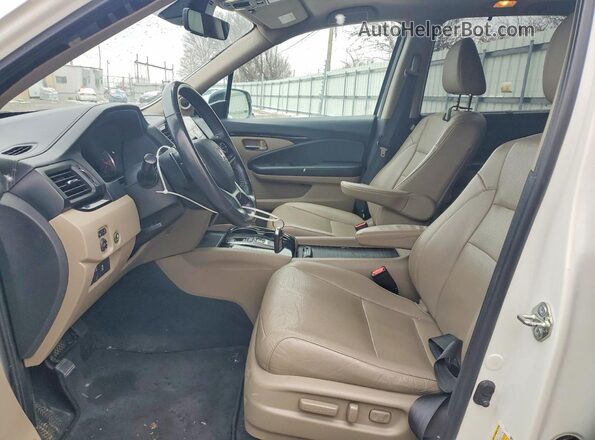5FNYF6H01KB005186 2019 HONDA PILOT Белый Вид салона спереди