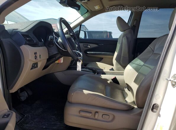5FNYF6H68KB002323 2019 HONDA PILOT Белый Вид салона спереди