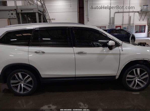 5FNYF6H98JB025402 2018 HONDA PILOT White Widok wnętrza 360 stopni