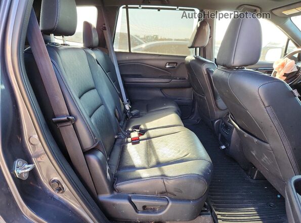 5FNYF8H07KB015717 2019 HONDA PASSPORT Угольный Вид задней части салона