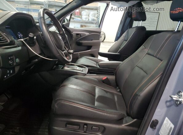 5FNYF8H65NB018155 2022 HONDA PASSPORT Синий Вид салона спереди