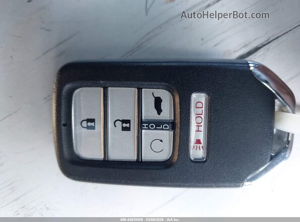 5FNYF8H6XRB019386 2024 HONDA PASSPORT Белый Вид панели приборов