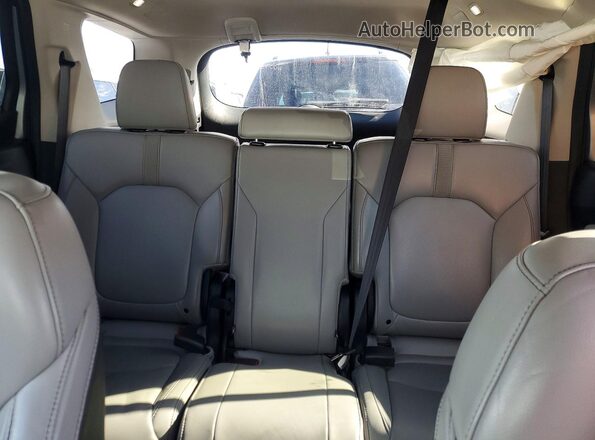 5FNYG2H46PB009797 2023 HONDA PILOT Серебряный Вид задних сидений