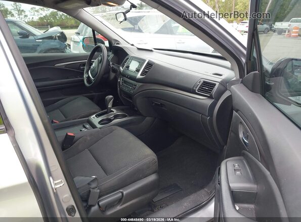 5FPYK2F16KB007569 2019 HONDA RIDGELINE Серебряный Вид салона спереди