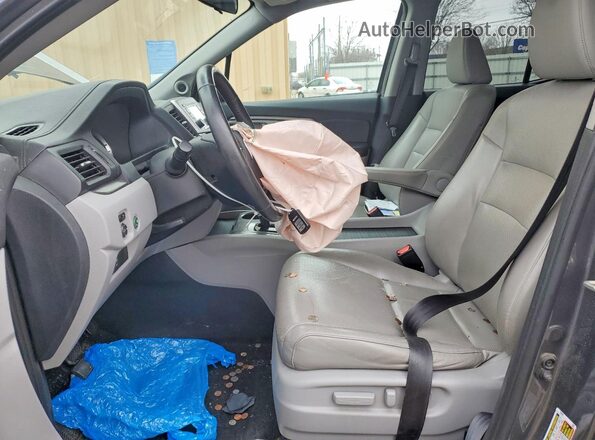 5FPYK2F59HB011773 2017 HONDA RIDGELINE Серый Вид салона спереди