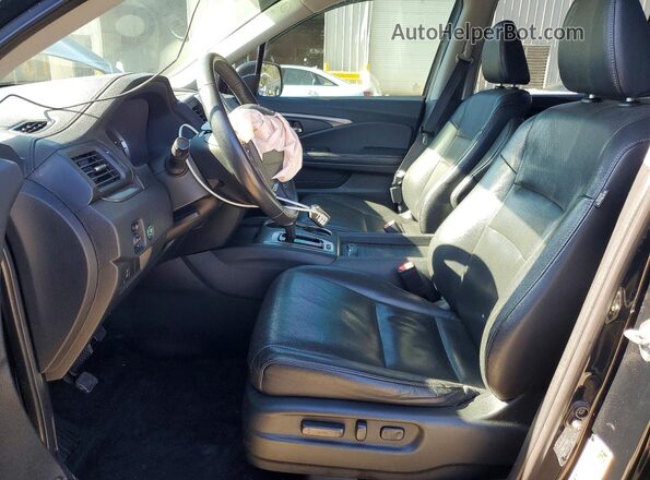 5FPYK3F53HB019714 2017 HONDA RIDGELINE Черный Вид салона спереди