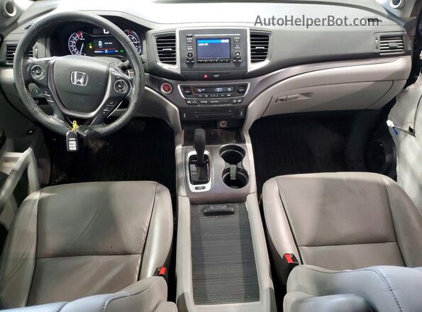 5FPYK3F59HB010225 2017 HONDA RIDGELINE Серый Вид панели приборов