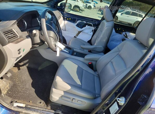 5FPYK3F74PB028518 2023 HONDA RIDGELINE Синий Вид салона спереди