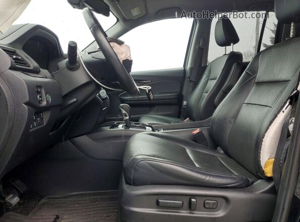 5FPYK3F76HB001452 2017 HONDA RIDGELINE Черный Вид салона спереди