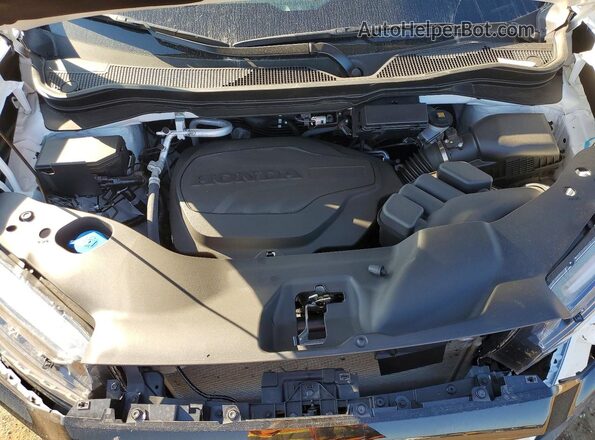 5FPYK3F85SB042025 2025 HONDA RIDGELINE White Widok wnętrza z tyłu