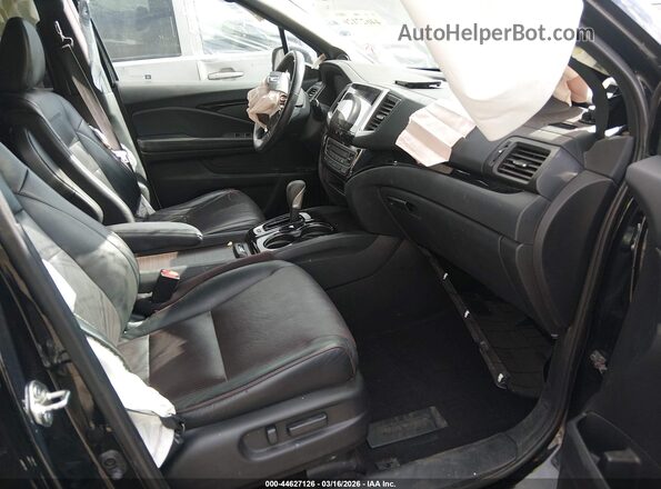 5FPYK3F86HB031463 2017 HONDA RIDGELINE Черный Вид салона спереди