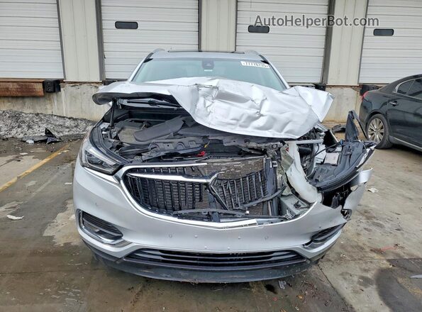 5GAERCKW3LJ318774 2020 BUICK ENCLAVE Silver Widok z przodu