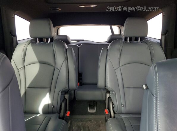 5GAEVBKW8RJ105107 2024 BUICK ENCLAVE Красный Вид задних сидений