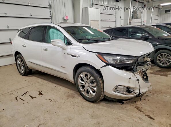 5GAEVCKW1JJ167751 2018 BUICK ENCLAVE Белый Передняя правая четверть