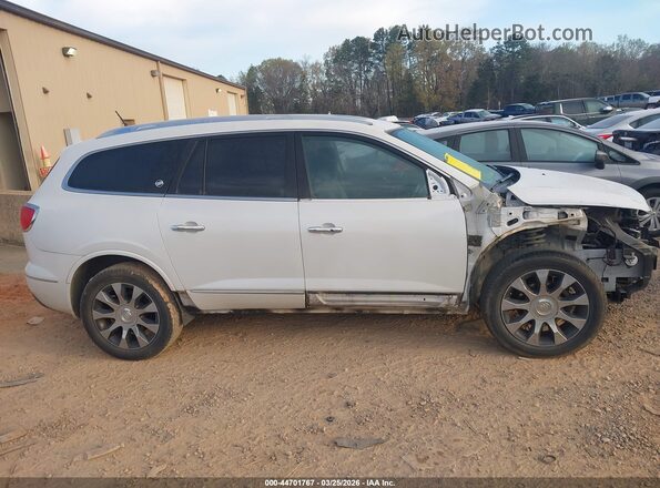 5GAKRCKDXHJ101389 2017 BUICK ENCLAVE Белый Вид задней части салона