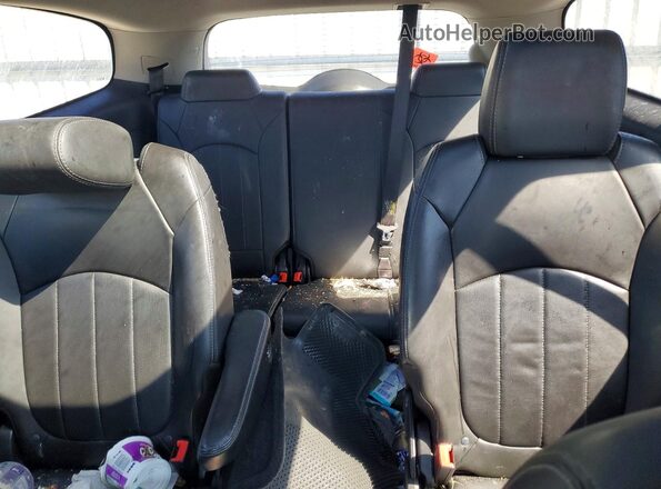 5GAKVBKD5GJ166784 2016 BUICK ENCLAVE Blue Widok tylnych siedzeń