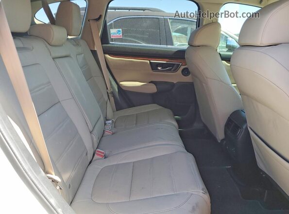 5J6RW1H87KA009596 2019 HONDA CR-V White Widok tylnych siedzeń