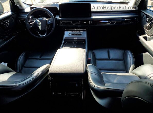 5LM5J6WC5SGL23437 2025 LINCOLN AVIATOR Белый Вид панели приборов