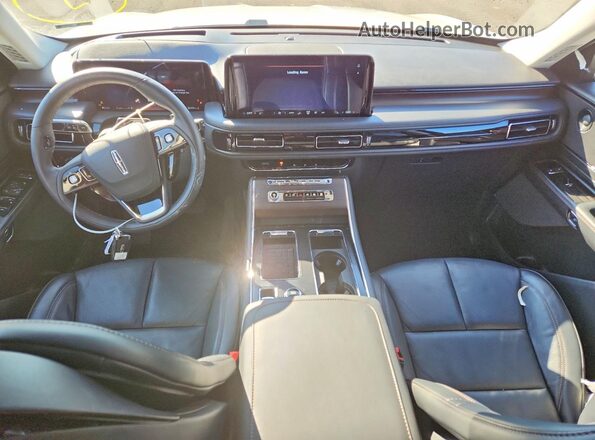 5LM5J7WC6SGL10461 2025 LINCOLN AVIATOR White Vista del salpicadero