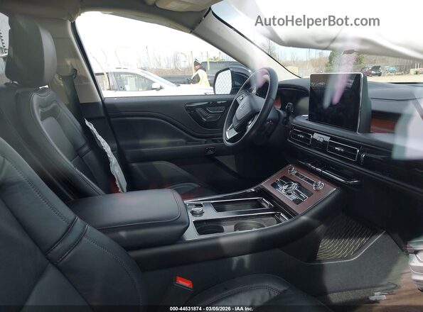 5LM5J7XC2LGL30528 2020 LINCOLN AVIATOR Бордовый Вид салона спереди