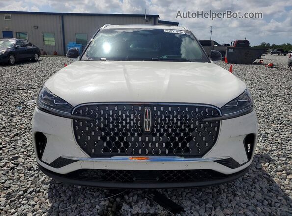 5LM5J7XC2SGL04719 2025 LINCOLN AVIATOR White Front view