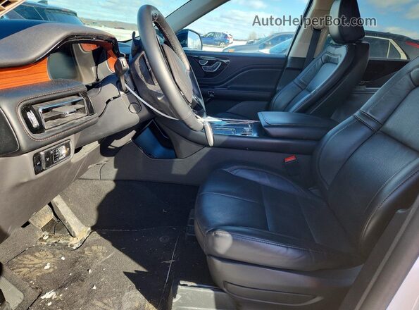 5LM5J7XC6RGL00084 2024 LINCOLN AVIATOR Белый Вид салона спереди
