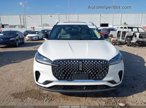 5LM5J7XC9SGL01719 2025 LINCOLN AVIATOR Белый Вид задней части салона