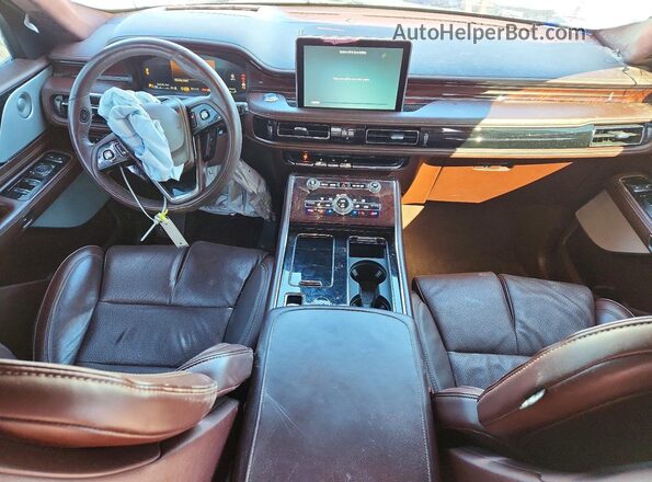 5LM5J9XCXNGL15547 2022 LINCOLN AVIATOR Белый Вид панели приборов