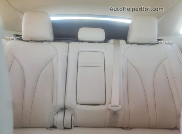 5LMCJ2C94JUL22305 2018 LINCOLN MKC Белый Вид задних сидений