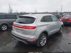 2019 Lincoln Mkc Select Серебряный vin: 5LMCJ2C95KUL08186