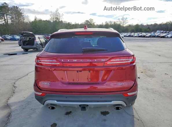5LMCJ3C96HUL70419 2017 LINCOLN MKC Red Widok z tyłu