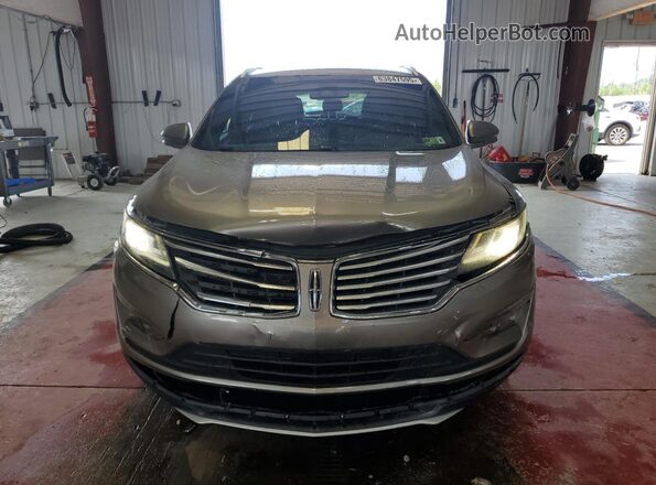 5LMCJ3D90HUL03278 2017 LINCOLN MKC Желто-коричневый Вид спереди