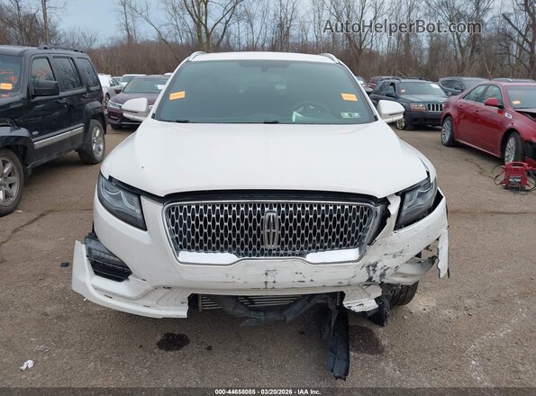 5LMCJ3D94KUL18034 2019 LINCOLN MKC Белый Вид щитка приборов